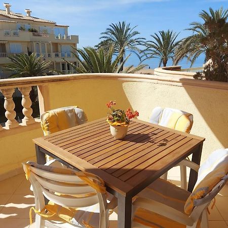 Estupendo Apartamento En Primera Linea De Playa Y Con Vistas Al Mar Дения Экстерьер фото