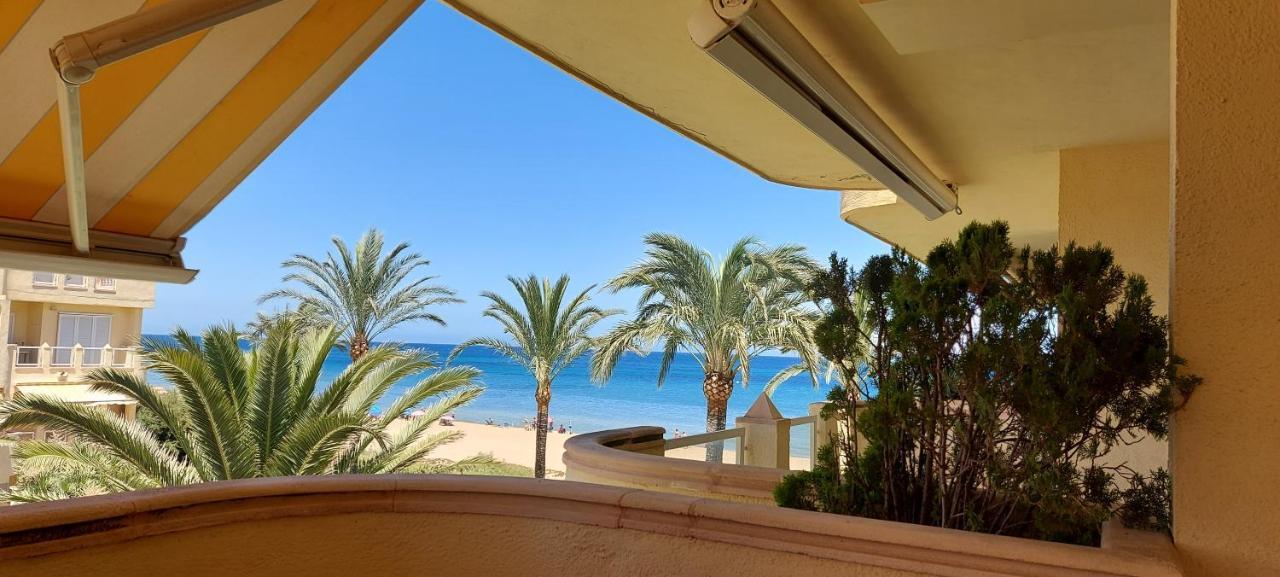 Estupendo Apartamento En Primera Linea De Playa Y Con Vistas Al Mar Дения Экстерьер фото