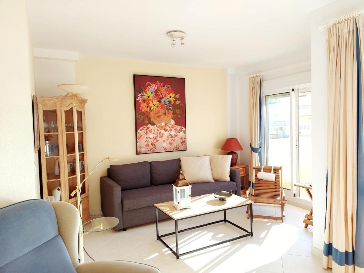 Estupendo Apartamento En Primera Linea De Playa Y Con Vistas Al Mar Дения Экстерьер фото